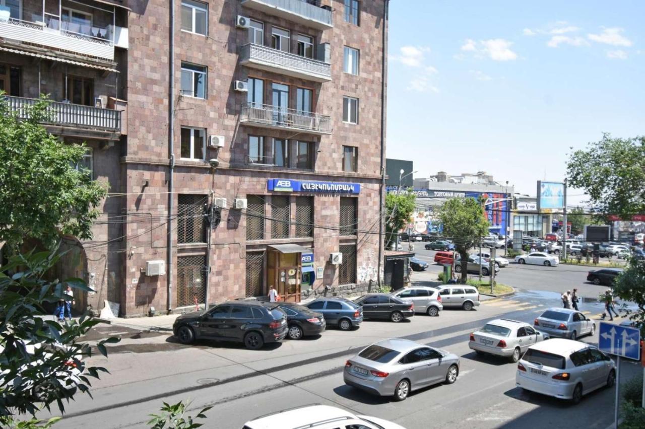 Красивая Квартира На Комитас 55 Ереван Экстерьер фото